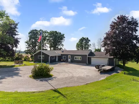 16424 Us Highway 151, Liberty, WI 54245