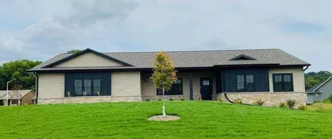 2929 Christenson, Onalaska, WI 54650