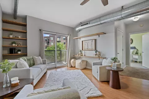 1541 N Jefferson #204, Milwaukee, WI 53202