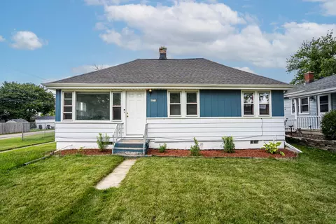 4671 S 45th, Greenfield, WI 53220