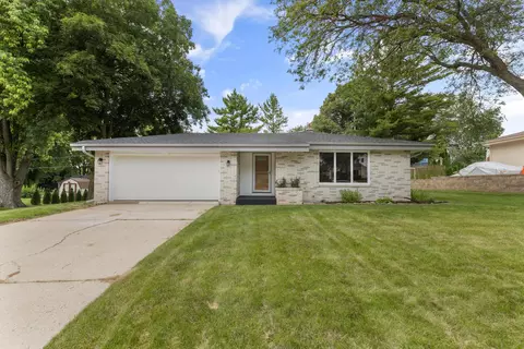 1667 Willow, Grafton, WI 53024