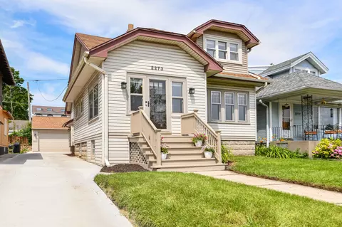 2273 N 73rd, Wauwatosa, WI 53213