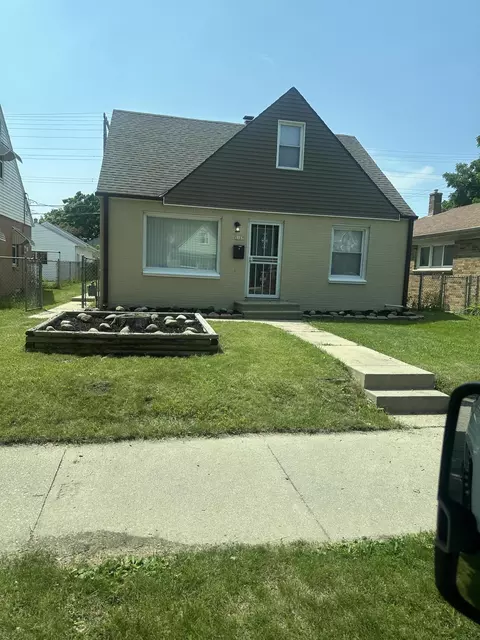 5167 N 64th, Milwaukee, WI 53218