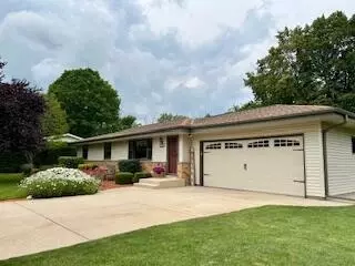 14200 W Armour, New Berlin, WI 53151