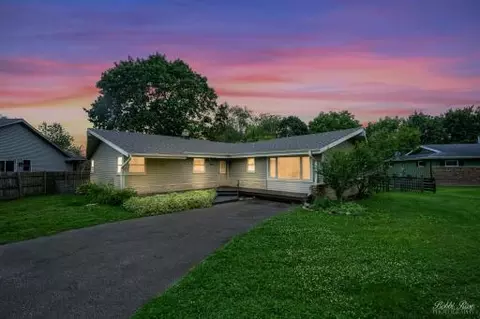 1065 Mobile, Lake Geneva, WI 53147