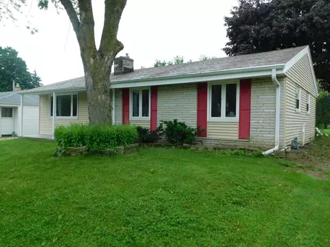 2445 W Sycamore, Oak Creek, WI 53154