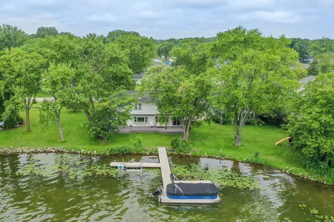 3102 Lakeshore, Twin Lakes, WI 53181