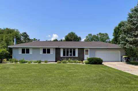 n6961 Pine Lane, Holland, WI 54636