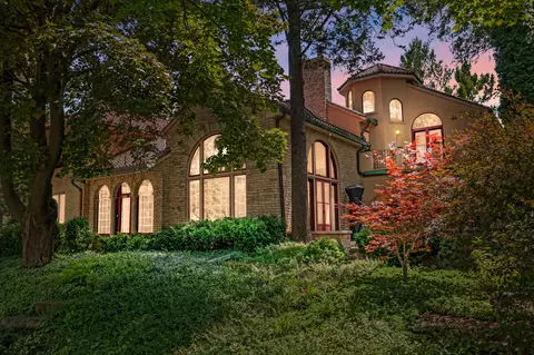 10505 W Woodward, Wauwatosa, WI 53222