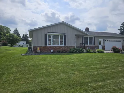 407 Dorothy, Watertown, WI 53094