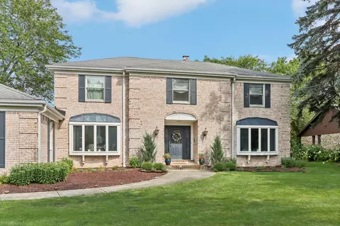 7600 N Applewood, Glendale, WI 53209