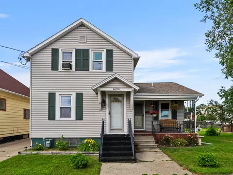 1604 17th, Two Rivers, WI 54241