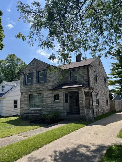 2929 N 72nd, Milwaukee, WI 53210
