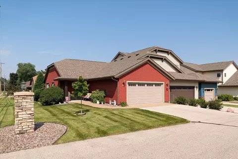 5015 County Road B, La Crosse, WI 54601