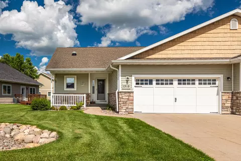 1315 Rosewood, Onalaska, WI 54650