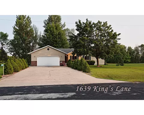 1639 Kings, Mishicot, WI 54241