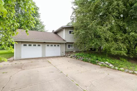 w8227 Sternford Street, Holland, WI 54636