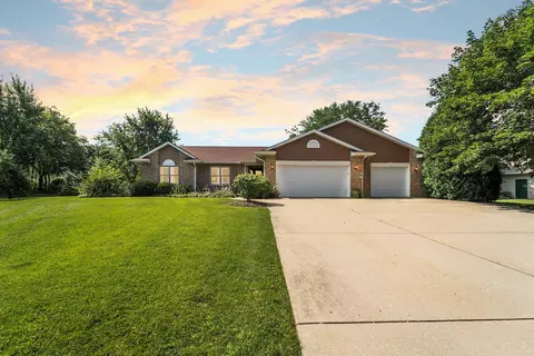 23515 111th, Trevor, WI 53179