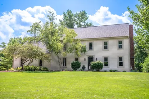 n33w23137 Ridgecrest, Pewaukee, WI 53072