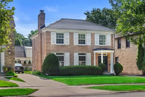 5750 N Kent, Whitefish Bay, WI 53217