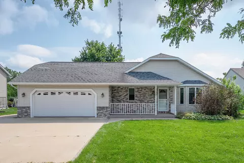 564 Nordic, Slinger, WI 53086