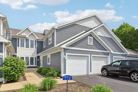 772 Bridlewood #G, Hartford, WI 53027
