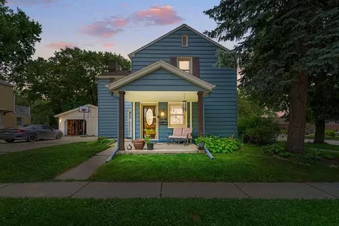 5598 Angle, Greendale, WI 53129