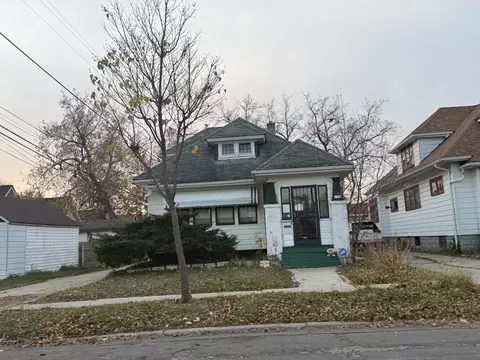 1921 W Hope, Milwaukee, WI 53209