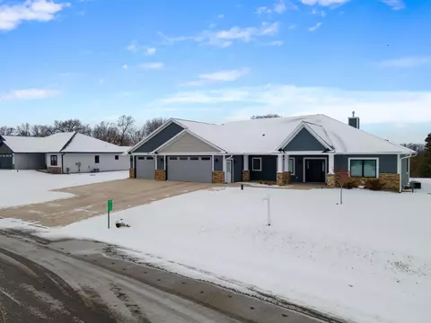 n7333 Hidden Prairie Drive, Holland, WI 54636