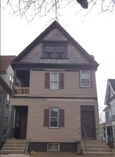 2311 W Mckinley #2313, Milwaukee, WI 53205