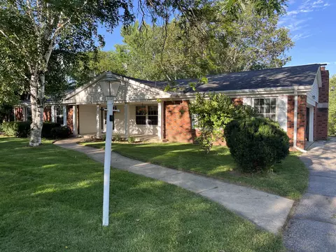 4630 Meadow, Brookfield, WI 53005