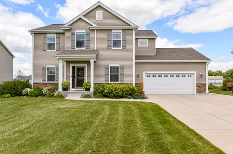 n7941 Forest Drive, Ixonia, WI 53036