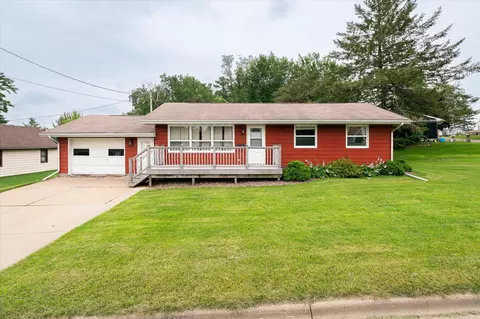 105 E Park, Westby, WI 54667