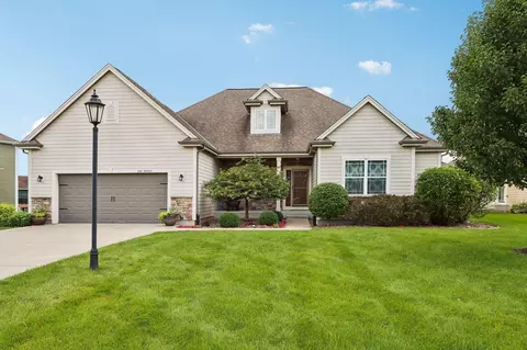 n28w24369 Single Tree, Pewaukee, WI 53072