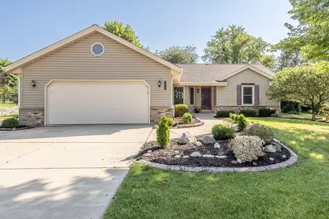 1267 River Park, Mukwonago, WI 53149