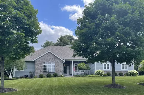 n52w17337 Ridgewood, Menomonee Falls, WI 53051