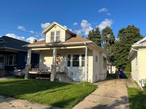 7019 27th, Kenosha, WI 53143