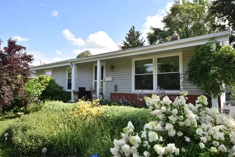 n85w18297 Lawrence, Menomonee Falls, WI 53051