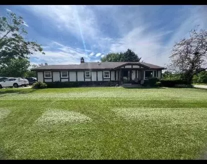 7901 S 60th, Franklin, WI 53132