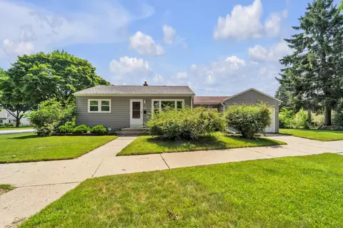 3322 N 81st, Milwaukee, WI 53222