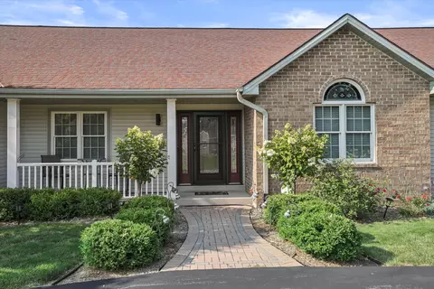 n64w15818 Wildflower, Menomonee Falls, WI 53051