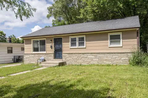 5811 N 62nd, Milwaukee, WI 53218