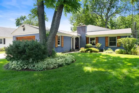 3417 S Elmwood, Elmwood Park, WI 53405