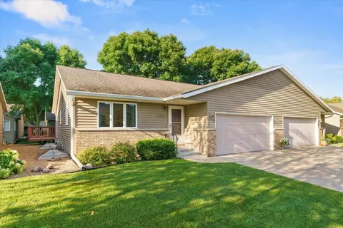 3312 Greenspire, La Crosse, WI 54601