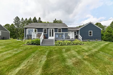 2028 Edgewater, Grafton, WI 53024