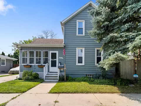 617 Washington, Kenosha, WI 53140