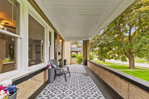 309 E College, Waukesha, WI 53186