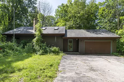 n2809 Us 45, Osceola, WI 53010