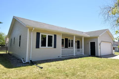 6939 Bobolink, Racine, WI 53402
