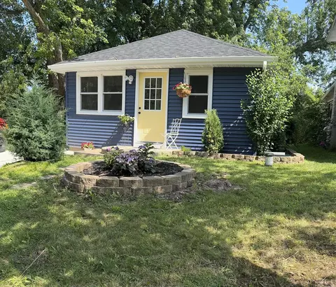 w5392 Delavan Drive, Sugar Creek, WI 53121